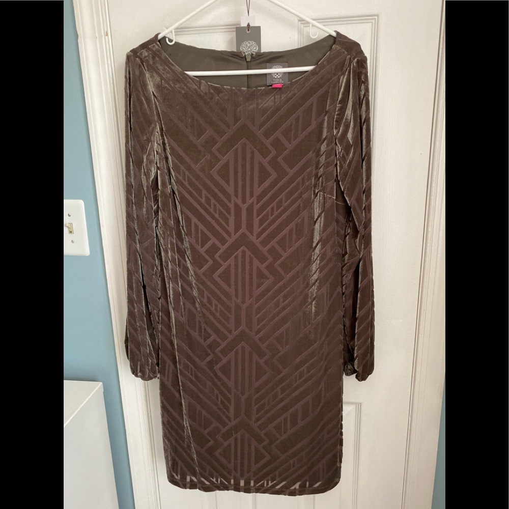 Vince Camuto green velvet burnout sheath sz12